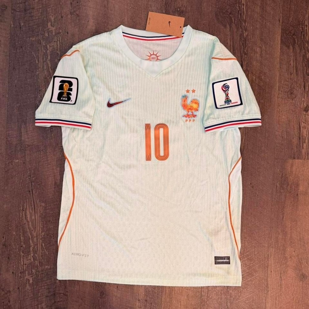 Kylian Mbappé 10 France away 2026 World Cup Player Version Brand new with tags